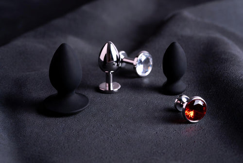 Analplugs in verschiedener Ausführung aus Sextoys