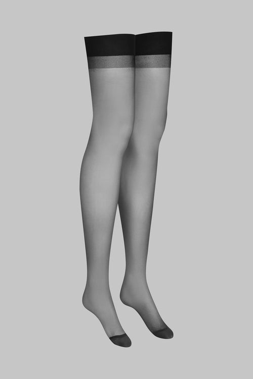 Tights made of fine mesh