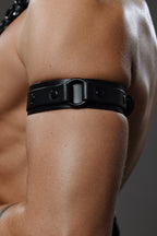 Leather upper arm restraint