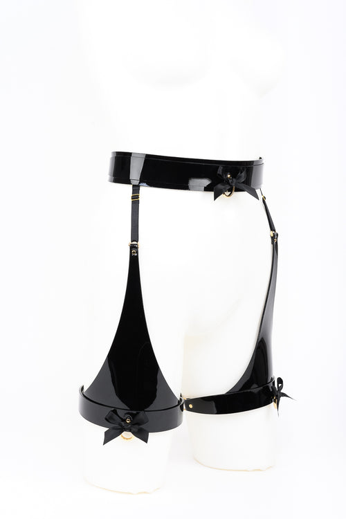 Lackleder Beinharness