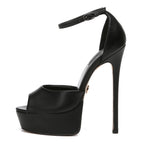 Kunstleder Plateausandale