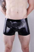 Strukturierte Latexshorts
