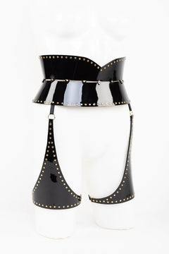 Lackleder Beinharness