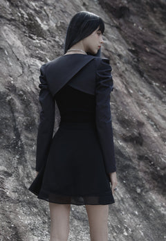 Ausgestellter Rock mit Netz