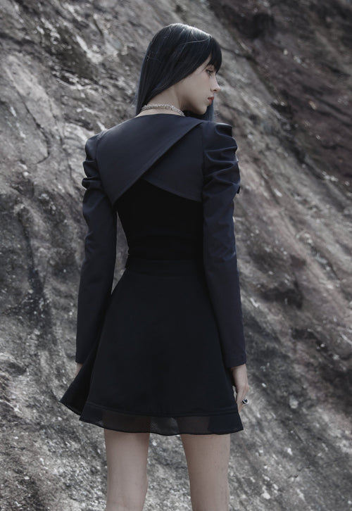 Ausgestellter Rock mit Netz