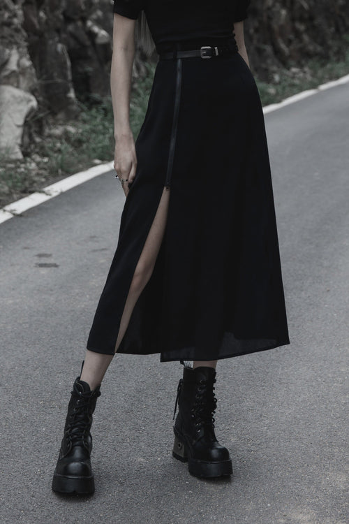 Midirock mit Schlitz