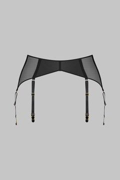 Suspender belt with mesh