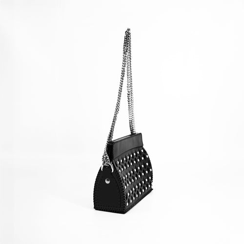 Leather handbag with rivets