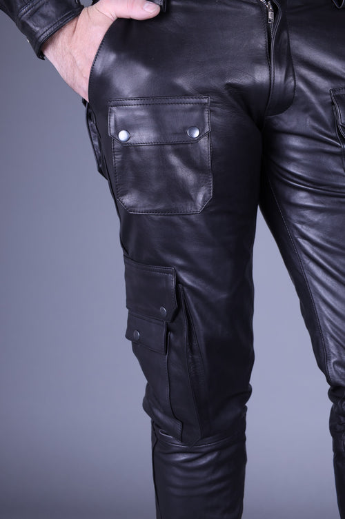 BLACK LEATHER CARGO SHORTS