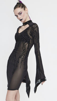 Meshkleid mit Trichterärmel