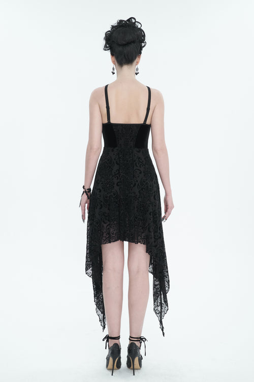 Kleid mit Riemendetails