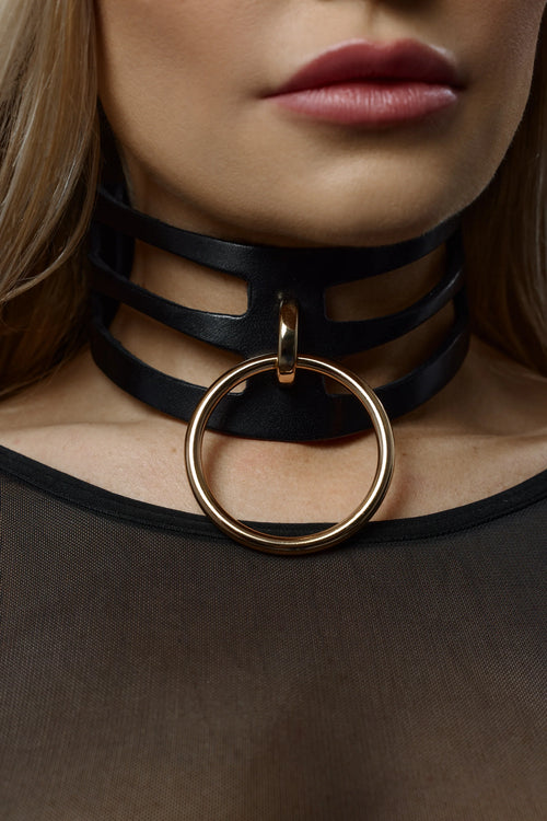 Leather collar RUNE