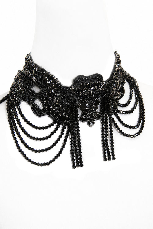Choker mit Perlenapplikation