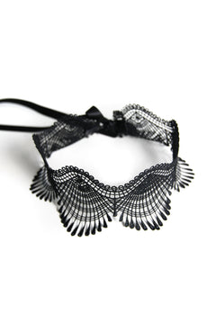 Choker aus Spitze