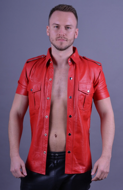 Leather shirt with snap fasteners