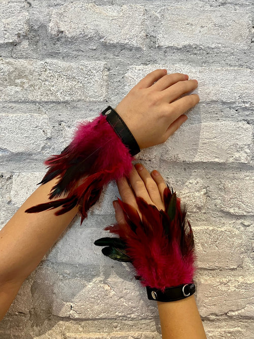 Feather bracelets / various colors